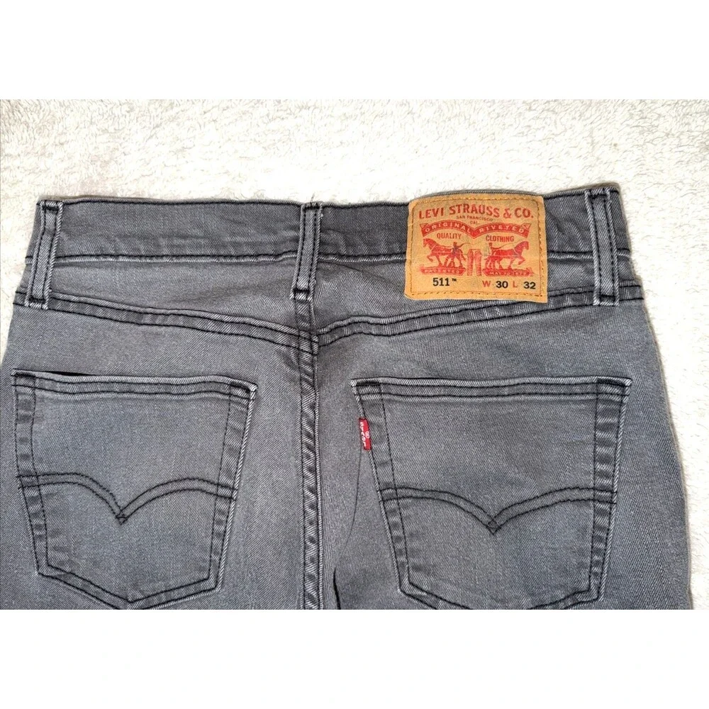 Levi’s 511 Men’s Jeans 30x32 (Length 30) Slim Fit Straight Leg Stretch Gray